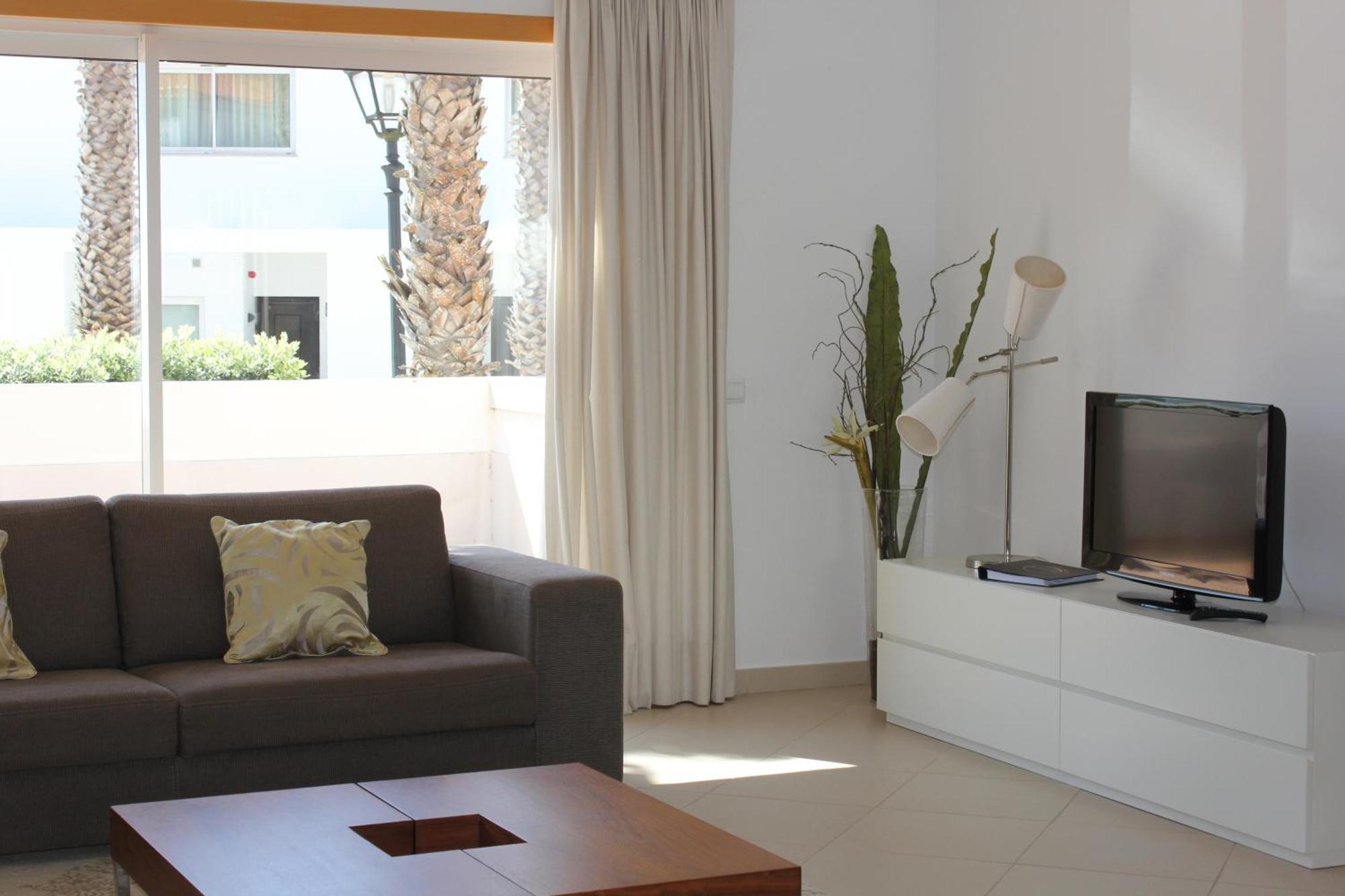 Stunning Townhouse T3 Villa โอบิดอส ภายนอก รูปภาพ